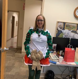 Meet your Posher, Elizabeth